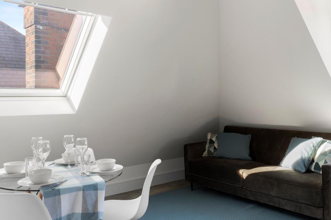 Flat 5 - Star London Vivian Lane 2-Bed Residence The Hyde Eksteriør billede